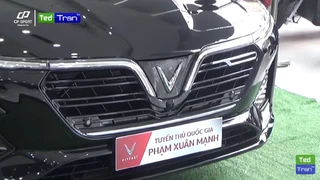 Hậu vệ Phạm Xuân Mạnh tậu xế hộp đẳng cấp nhất Vinfast qua lời tư vấn của Bùi Tiến Dũng 