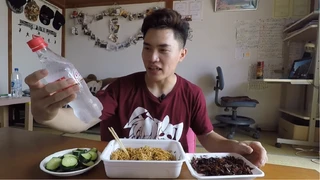 Thử COCA Không Màu Ăn CHÂU CHẤU Với Mì Nhật