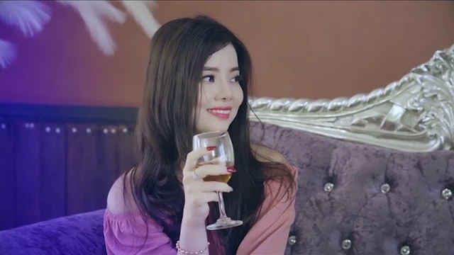 Karaoke - Kẻ Điên - Tuấn Quang
