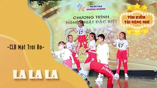 La La La - CLB Mặt Trời Đỏ