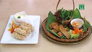 Cách làm chả mực và nem hoa quả