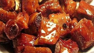 Sườn kho nước cốt dừa thơm lừng, hấp dẫn