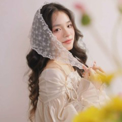 Anne