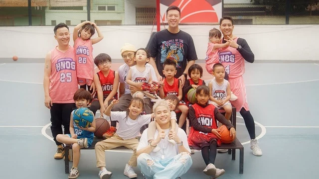 I see my daddy on the TV - MPaKK, JGKiD