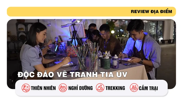 Độc đáo vẽ tranh tia UV