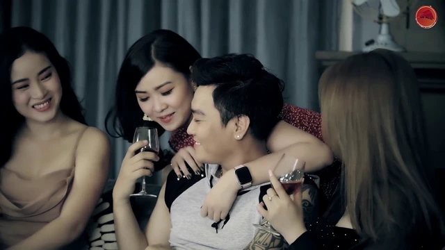 Karaoke - Đời Bạc Như Vôi - Tuấn Quang