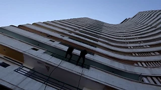 Nguy Hiểm Có Thể Rình Rập Bất Cứ Lúc Nào