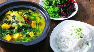 Không thể bỏ qua: Giải ngán ngày hè với món cá chình om chuối đậu, làm siêu dễ