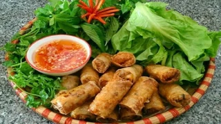 Vào bếp với món nem sen gà bùi bùi ngon miệng 