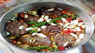 Công thức làm món bắp bò ngâm tiêu xanh khiến cả nhà phải trầm trồ, xuýt xoa