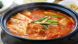 Cách nấu canh kim chi siêu ngon đúng chất Hàn Quốc 