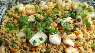 Lạ miệng với món cơm chiên mắm ruốc siêu ngon cho cả nhà