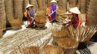 Mộc mạc mây tre đan Ba Đông