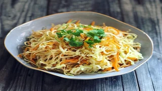 Khô mực xào su hào: Món ngon làng Bát Tràng