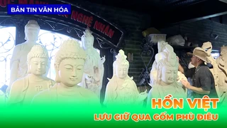 Lưu Giữ 'Hồn Việt' Qua Gốm Phù Điêu