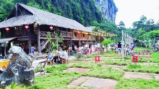 Phát triển bản miền trở thành điểm đến du lịch cộng đồng