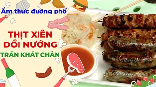 Thịt xiên, dồi sụn nướng - Ẩm thực đường phố