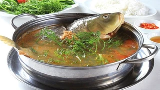 Lạ miệng với món cá chép nấu mẻ đậm vị miền Bắc