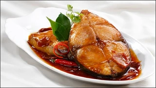 Cá thu kho hạt mít đậm đà, đưa cơm
