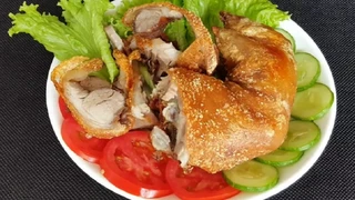 Đổi món với chân giò muối chiên giòn