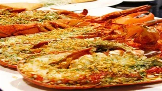 Đẳng cấp tôm hùm rang muối kiểu Hồng Kông