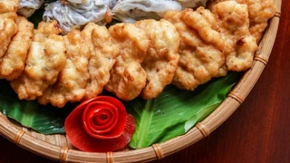 Chả mực Hạ Long - Món ngon đặc sản khó cưỡng