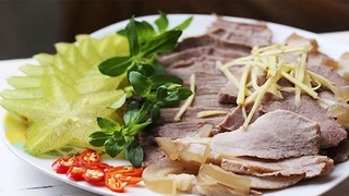 Ngất ngây món thịt bò hấp giấy bạc