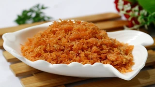 Tự tay làm ruốc cá hồi cho bé ăn dặm