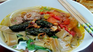 Mách bạn công thức nấu bánh đa cua ngon chuẩn vị Hải Phòng