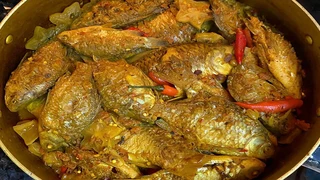 Cách làm món cá diếc kho khế