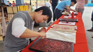 Bảo tồn nghề in khắc gỗ mộc bản tại Hải Dương