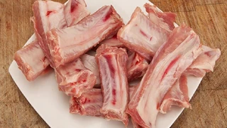 Sườn non- Nguyên liệu của những món ăn giầu dinh dưỡng