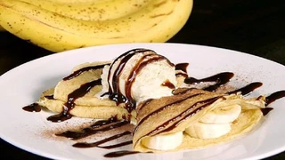 Bánh crepe chuối - món ngon ngày lạnh
