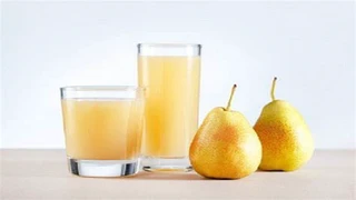 Cách làm nước lê thơm ngon, thanh nhiệt và tăng đề kháng cho ngày hè 