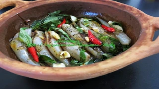 Cá Đục kho rau Răm - món ăn cho mùa hè