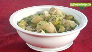 Chân giò hầm sung: Món ngon bổ dưỡng cho bà mẹ sau sinh