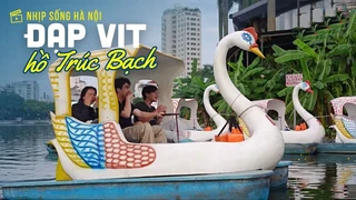 Đạp vịt hồ Trúc Bạch