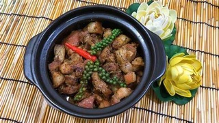 Đổi vị với Ba Chỉ om Tiêu Xanh