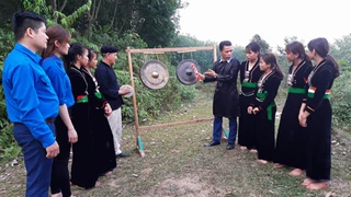 Gìn giữ bản sắc văn hóa truyền thống ở Yên Bái (phần 7)