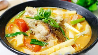 Phi lê cá nấu chua