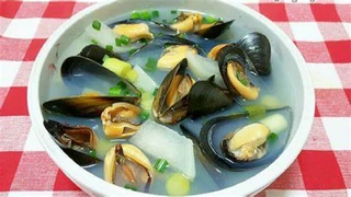 Cách làm món canh Vẹm cho ngày nắng nóng
