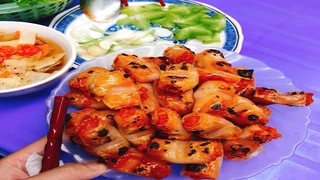 Chả tôm: Món ăn đặc sản xứ Thanh