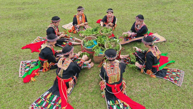 Độc đáo ngày hội văn hóa Dân Tộc Dao Tân Phượng (phần 2)