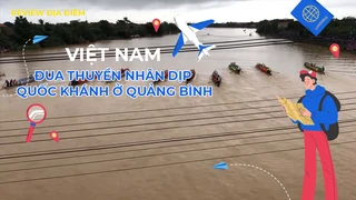 Đua thuyền nhân dịp quốc khánh ở Quảng Bình