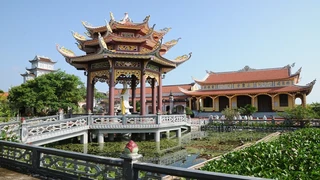 Chùa Phương Đàn di tích lịch sử miền quê thôn dã