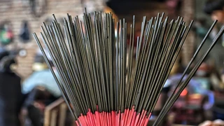 Huyền tích vùng kẻ Chóa và nghề làm hương đen (Phần 2)
