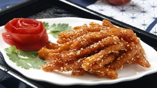 Thăn lợn cuốn tẩm vừng miền trung du