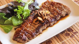 Cách làm bò nướng tảng chuẩn vị 