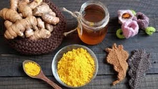 Lợi ích từ sự kết hợp giữa tinh nghệ và mật ong với sức khỏe