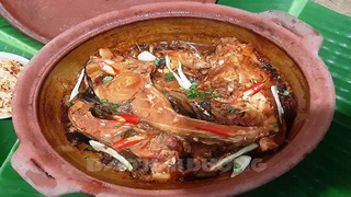 Đậm đà cá kho tương ngày Tết